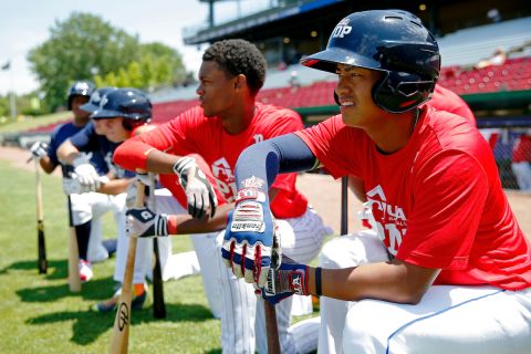 Predicting Baseball Players’ Athletic Performance Utilizing Baseline Assessments of Vision